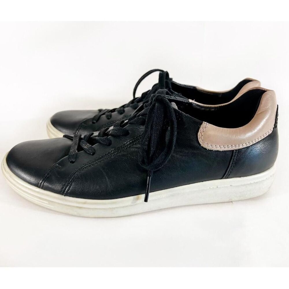 Ecco Women's Black and Tan Trainers